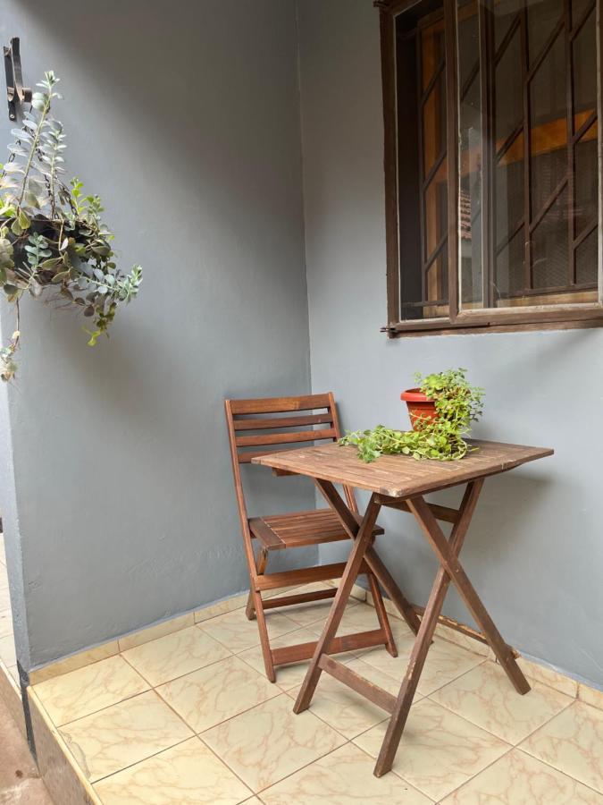 30 Wilson Acomodação com café da manhã Jinja Exterior foto