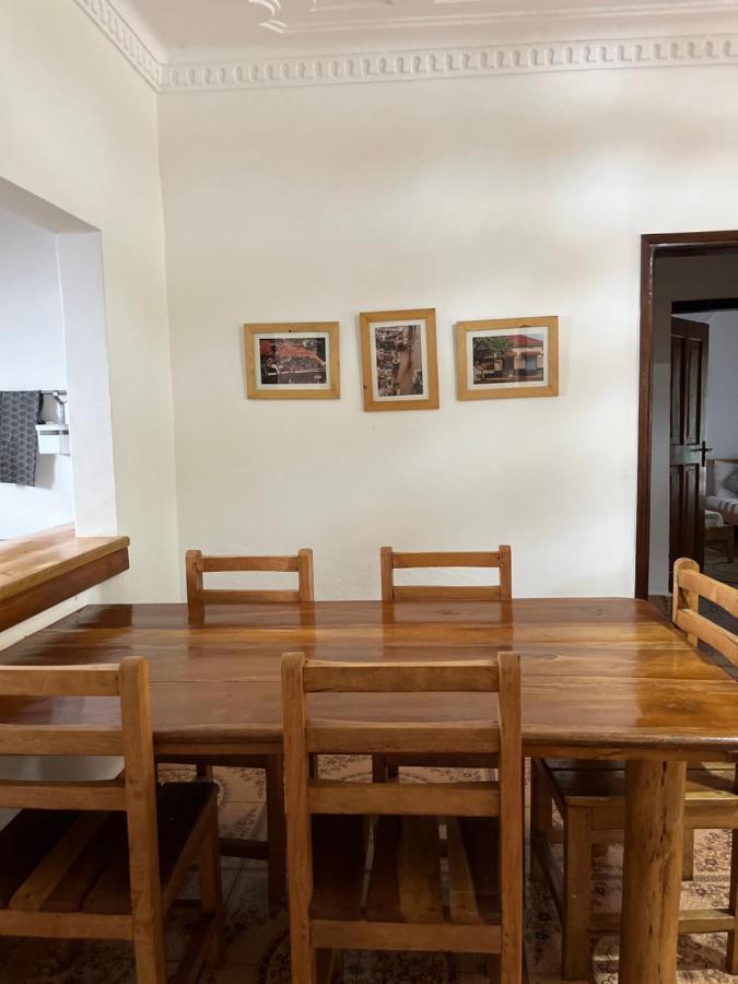 30 Wilson Acomodação com café da manhã Jinja Exterior foto